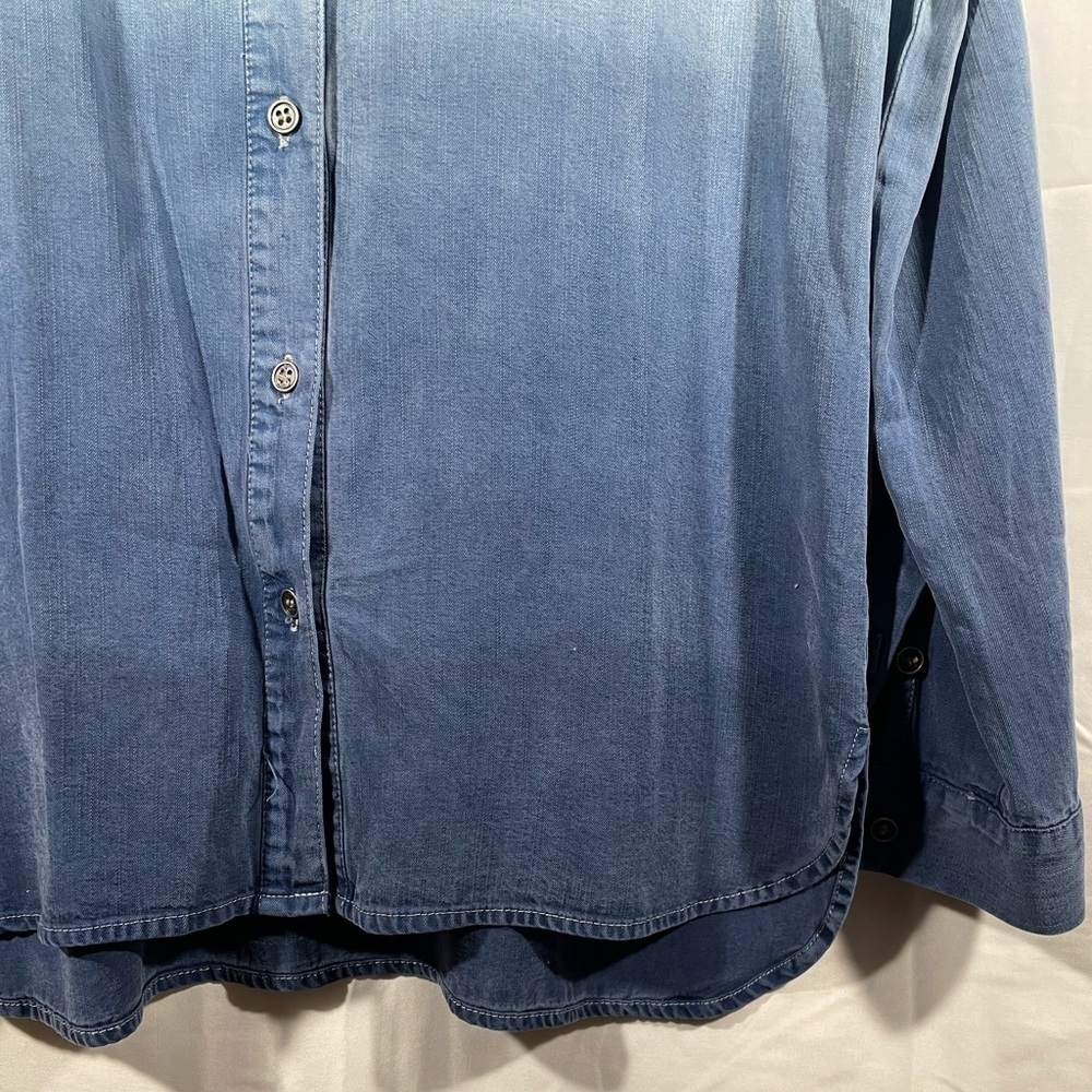 Chelsea & Theodore Button Down Womens Collar Long Sleeve Jean Shirt Sz S - Picture 5 of 5